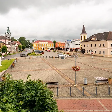 2- Posteľová Izba S Kuchynkou A Kúpeľňou Riško V Appartamento